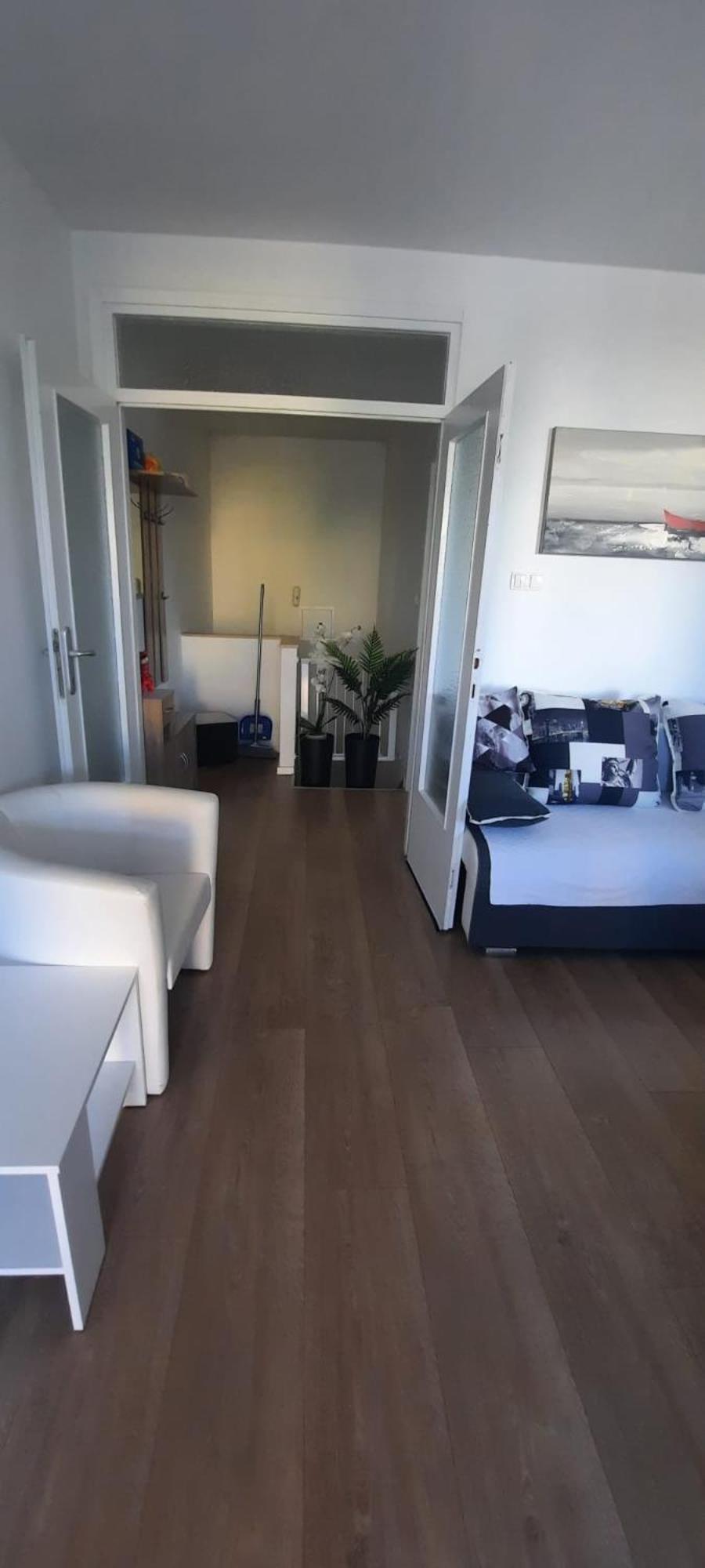 Beach Apartment Kate With Sea View, Balcony And Parking, Murter, Dalmatia 外观 照片